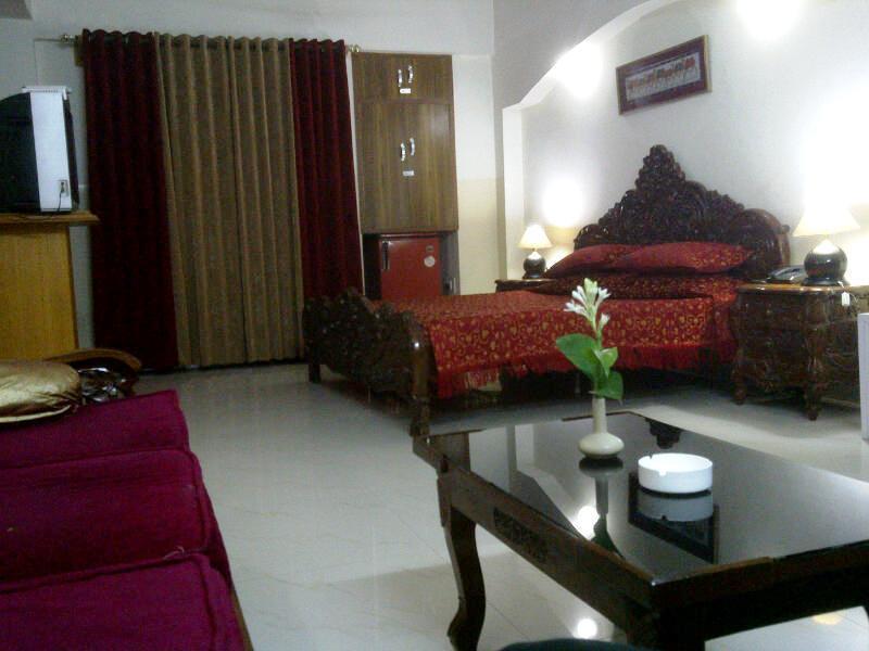 Aravali Clarks Inn Alwar Exterior foto